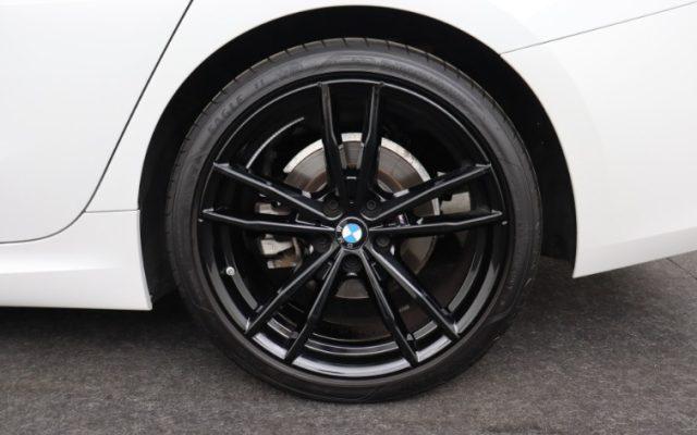 BMW 318 d 48V Msport