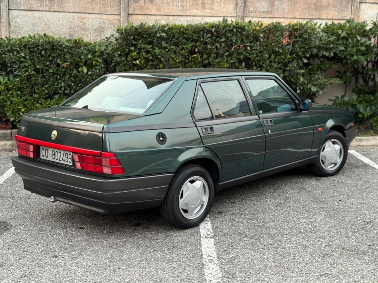 Alfa Romeo 75 1.6