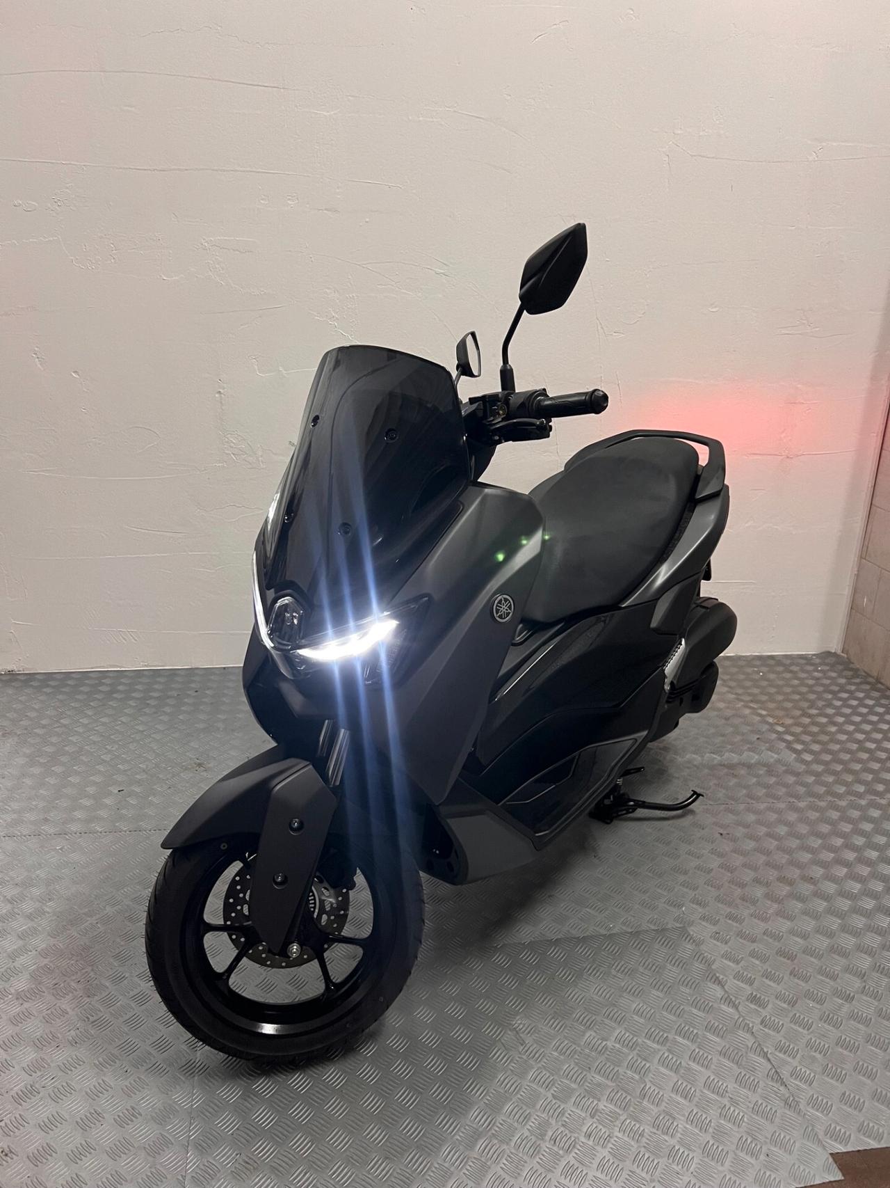Yamaha Nmax 125 MDNM9 CRISTAL GRAPHITE