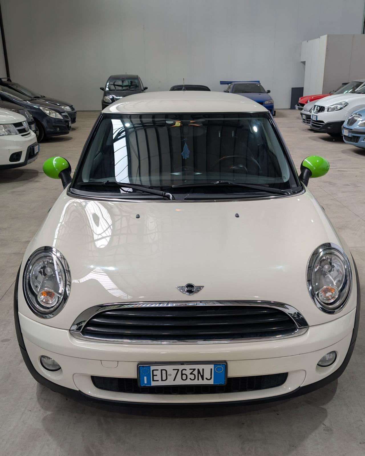 Mini 1.4 16V One (55kW)