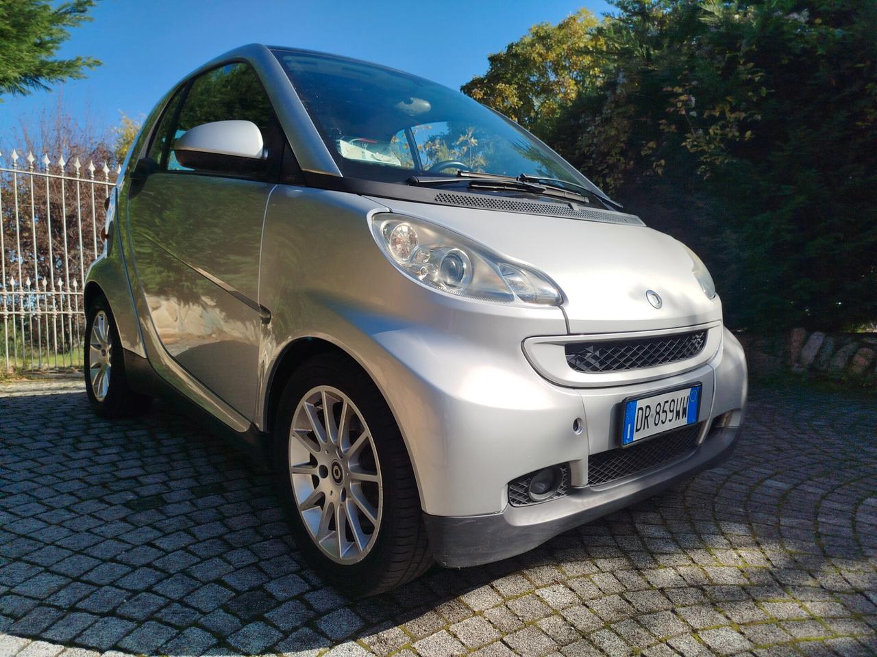 Smart ForTwo 1000 52 kW coupé pure