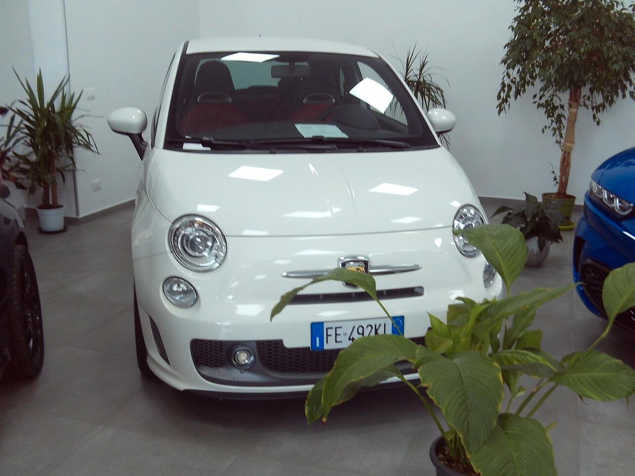 Abarth 595 1.4 Turbo T-Jet 165 CV Turismo