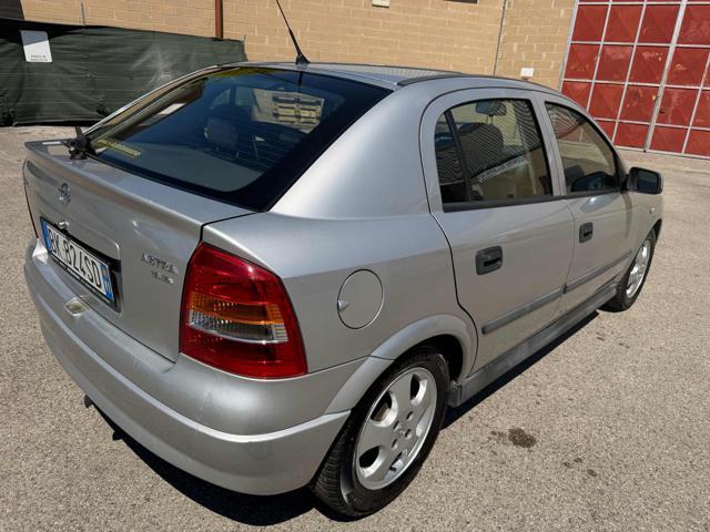 OPEL Astra 1.6i 16V cat 5p Club senza nessun lavoro da fare