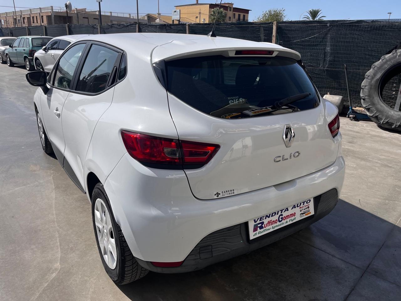 Renault Clio 1.2 75CV 5 porte Wave