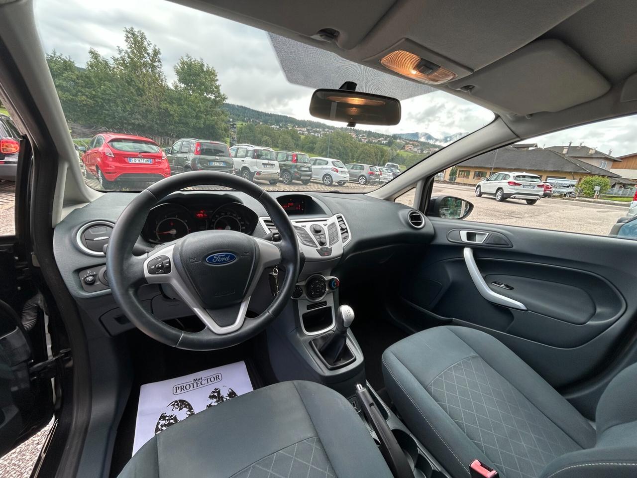 Ford Fiesta 1.2 5p. TITANIUM "OK NEOPATENTATI"