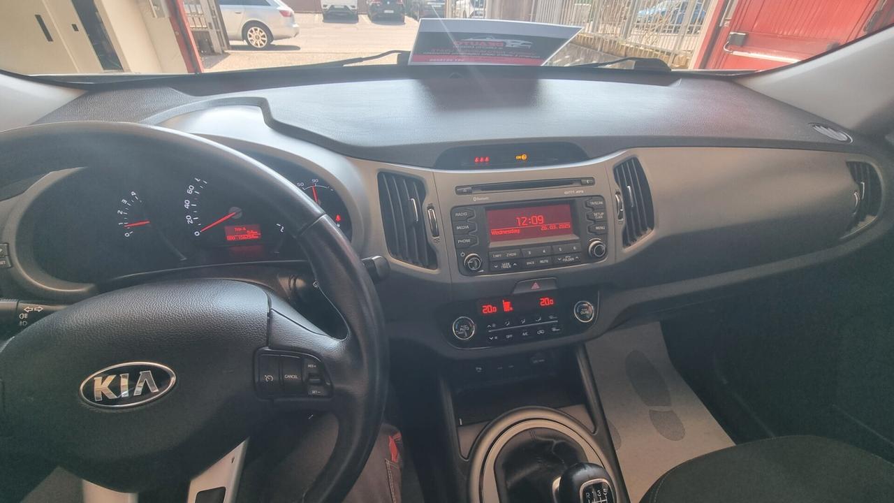 Kia Sportage 1.7 CRDI VGT 2WD high tech