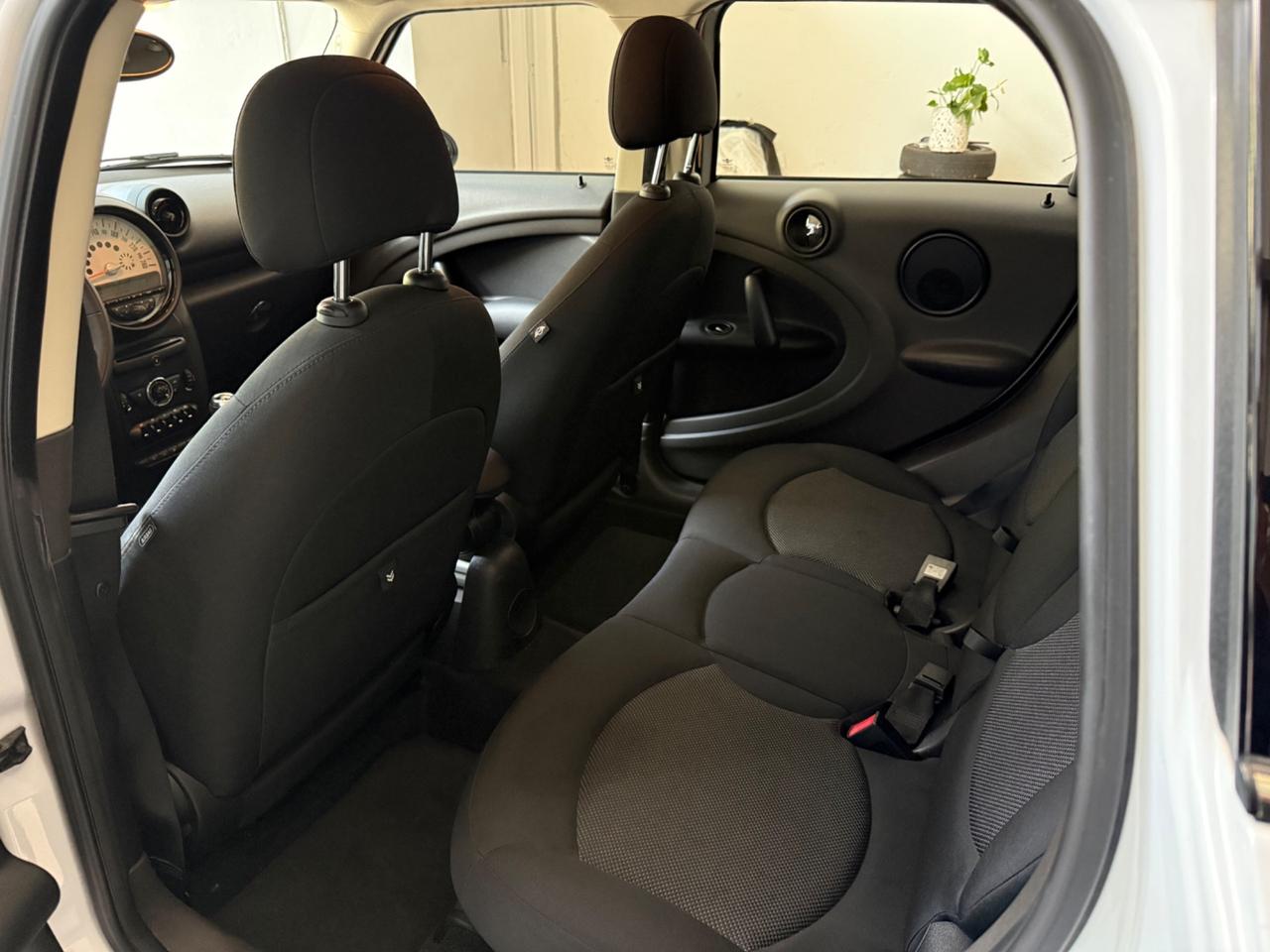 Mini One D Countryman guidabile da neopatentati