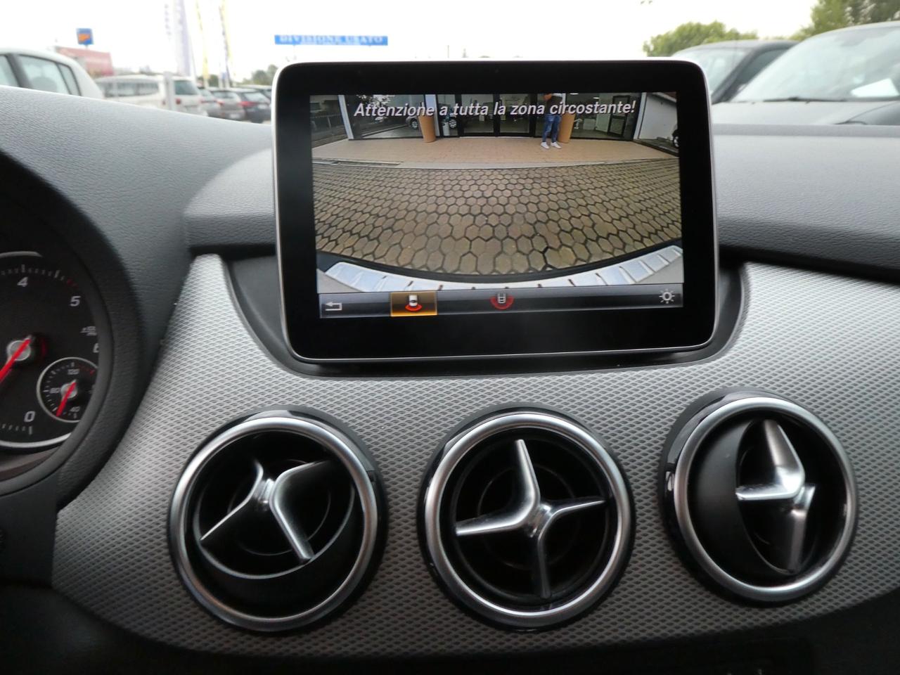 Mercedes-benz B 180 B 180 d Premium OK NEOPATENTATI