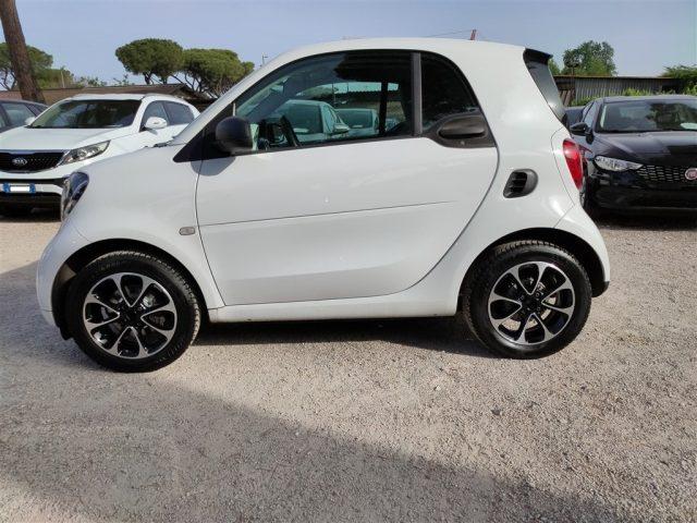 SMART ForTwo 1.0 T.amic CARPLAY,CRUISE,CERCHI LEGA,CLIMA