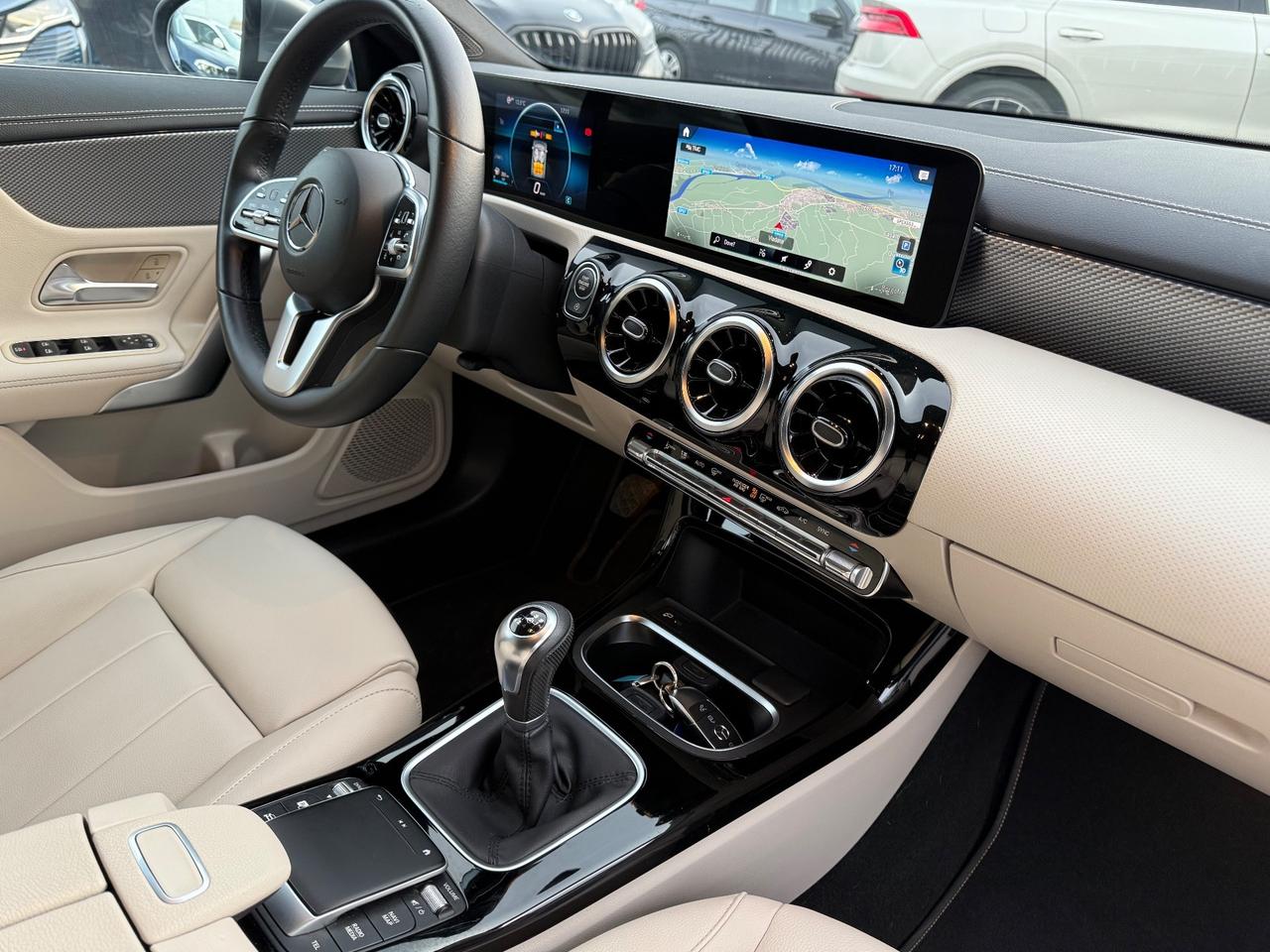 Mercedes-benz CLA 200 Sport Manuale Grigio Opaco Bellissimo