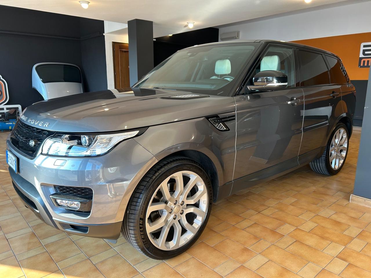 Land Rover Range Sport - 2015 3.0 TDV6 HSE 249 CV 95.000 KM