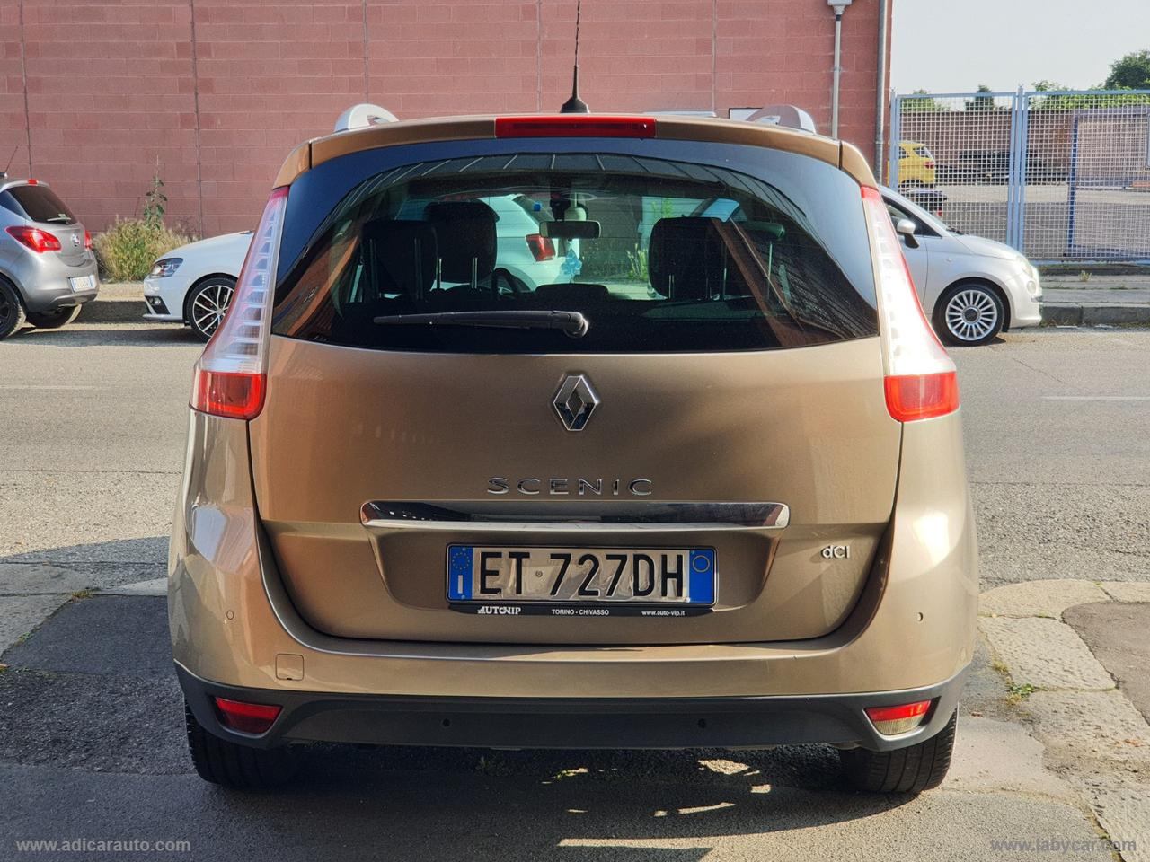 RENAULT Scénic 1.5 dCi 110 CV S&S 7 POSTI