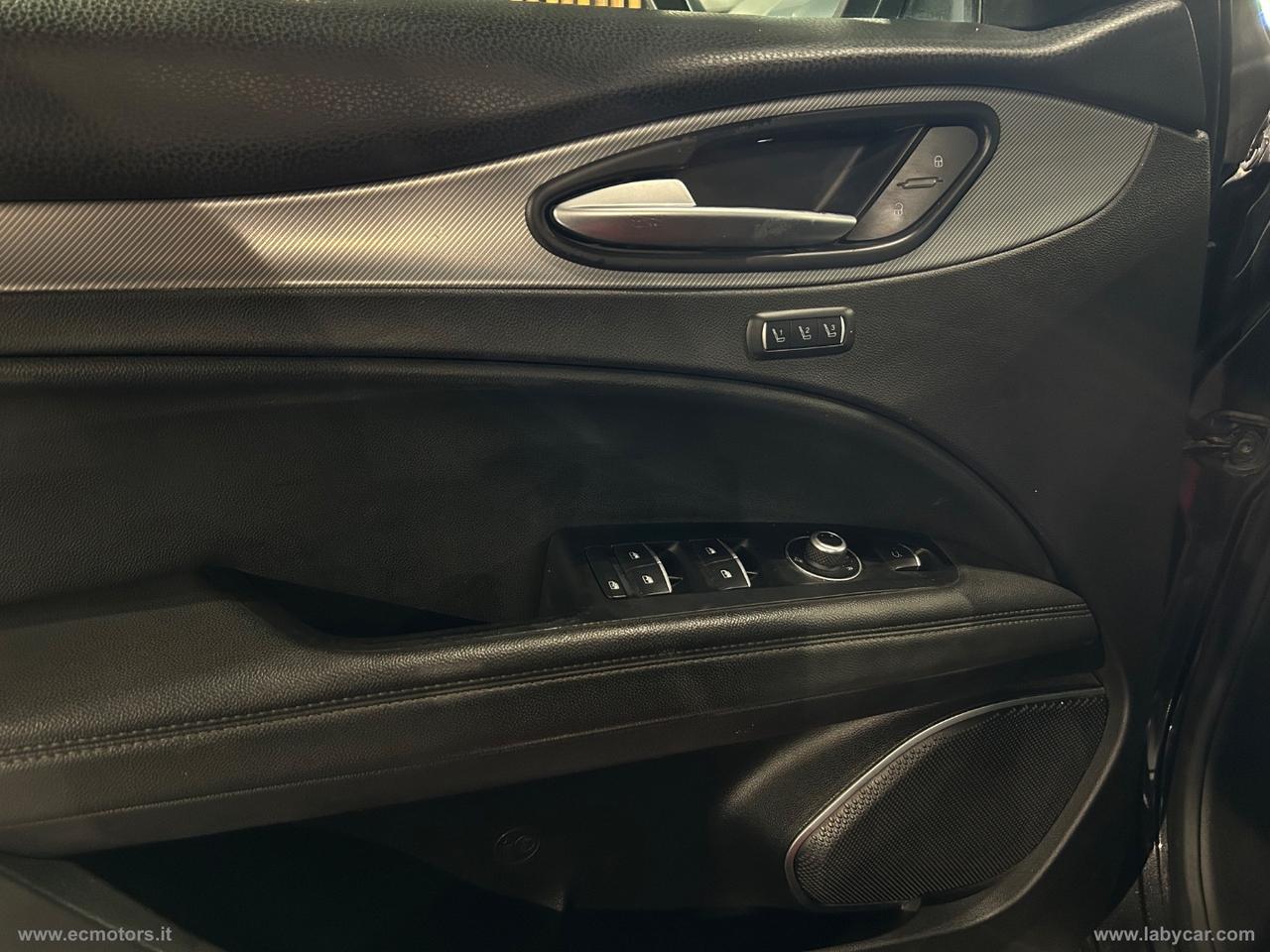 ALFA ROMEO Stelvio 2.2 T.diesel 210CV AT8 Q4 Veloce