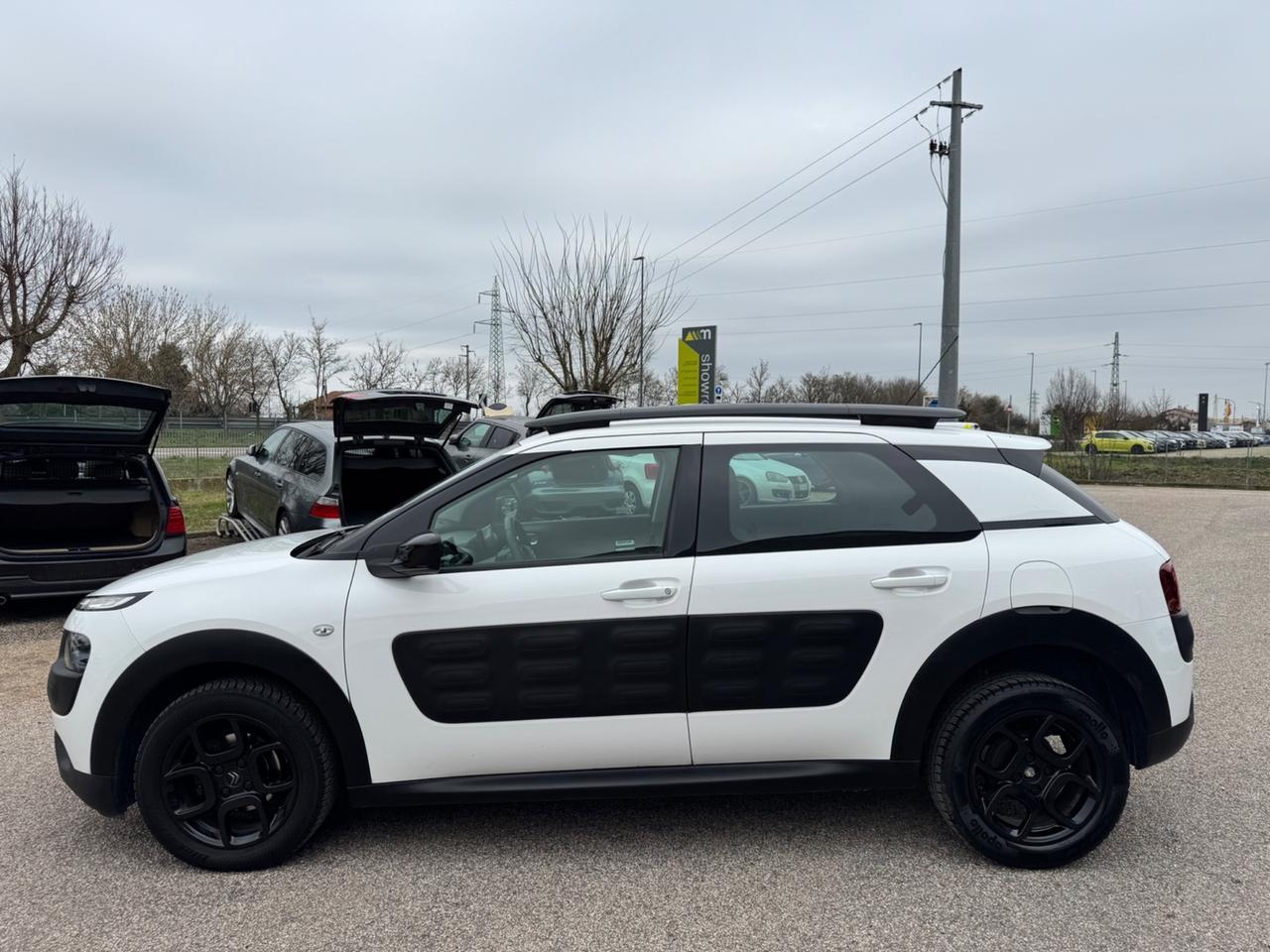 Citroen C4 Cactus BlueHDi 100 Feel NEOPATENTATI