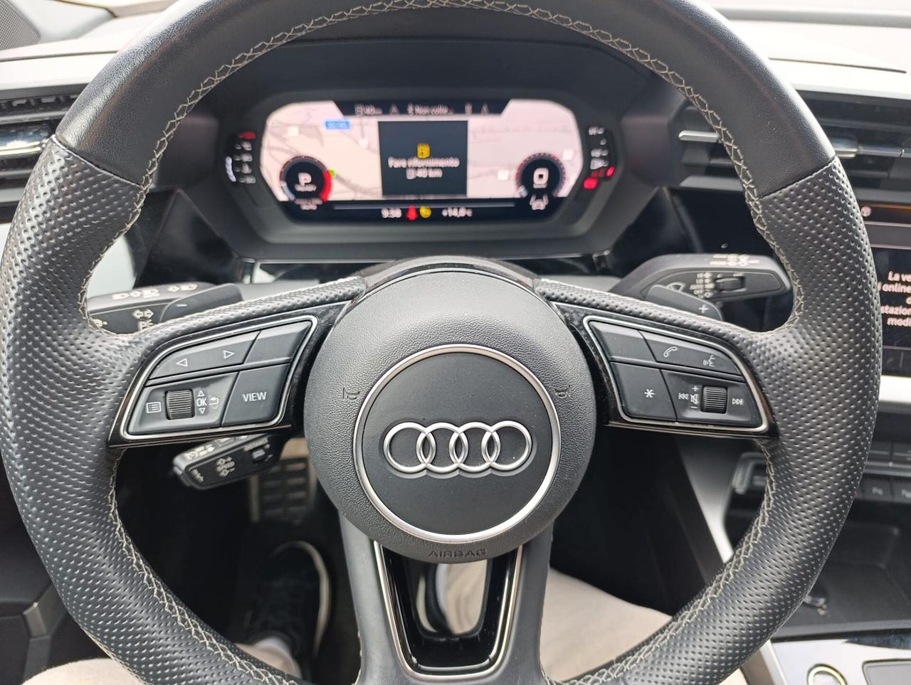 Audi A3 SPB 40 TFSI quattro S tronic line edition