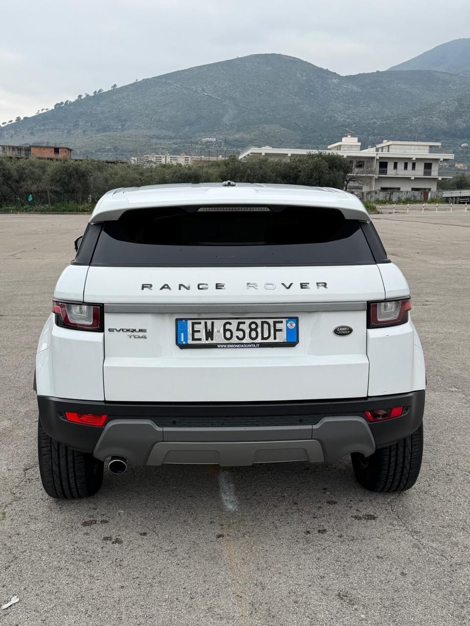 Land Rover Evoque 2.2 TD4 5p. Prestige