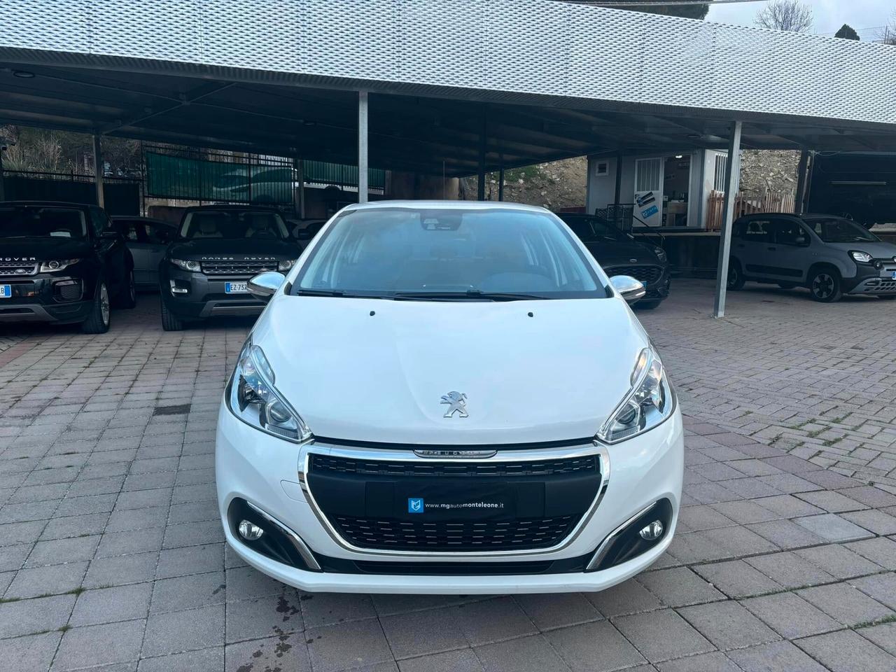 PEUGEOT 208 - 2018