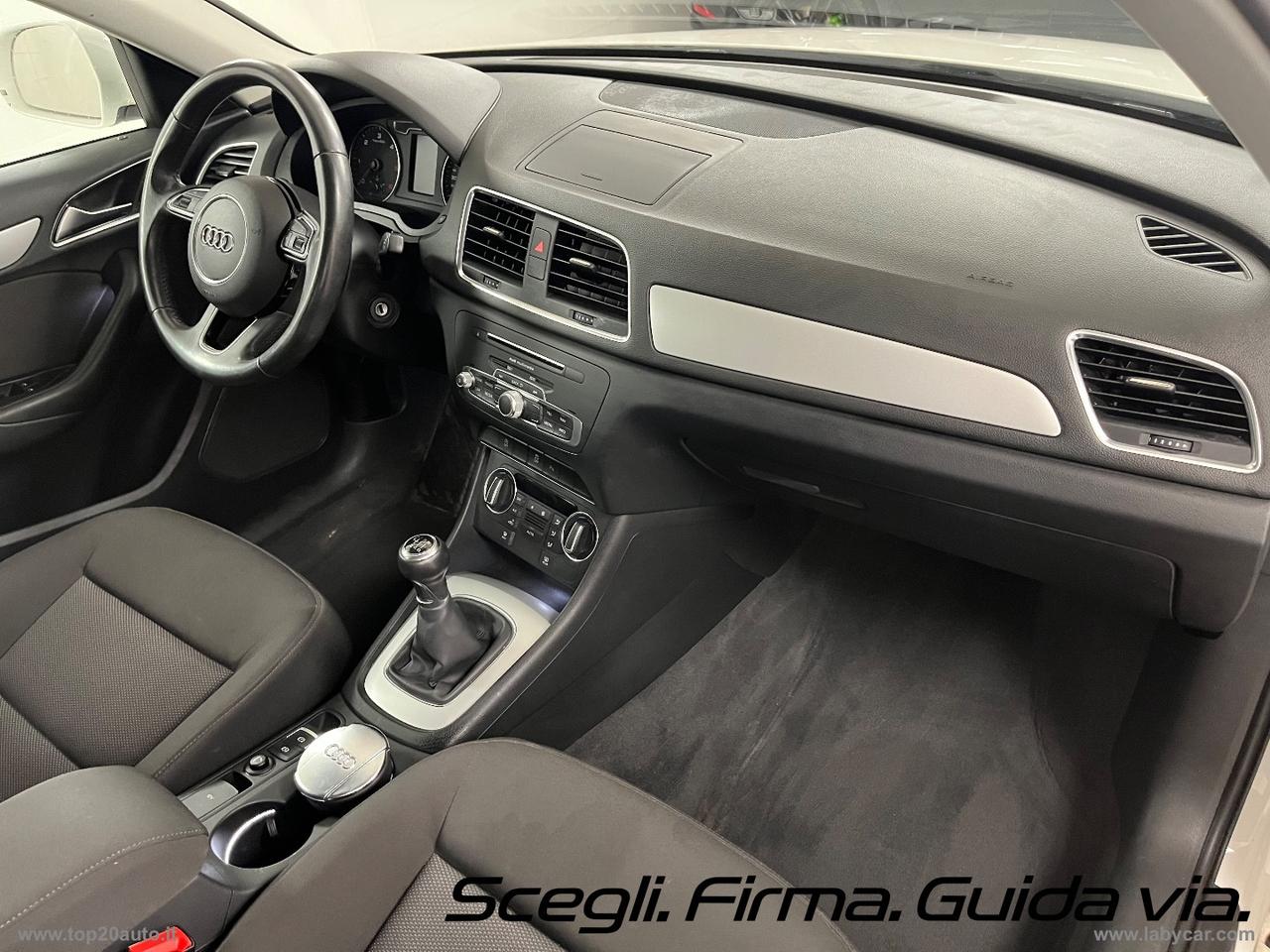 AUDI Q3 2.0 TDI 120CV EU6 Business