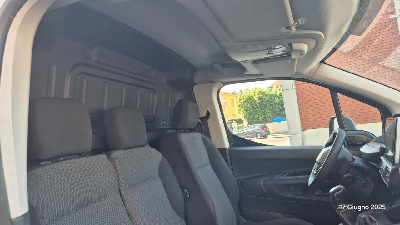 PEUGEOT PARTENER