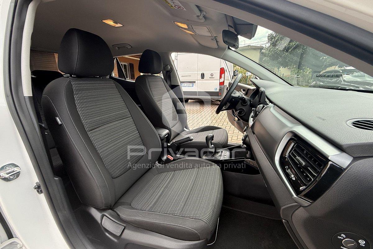 KIA Stonic 1.0 T-GDi 100 CV MHEV MT Urban