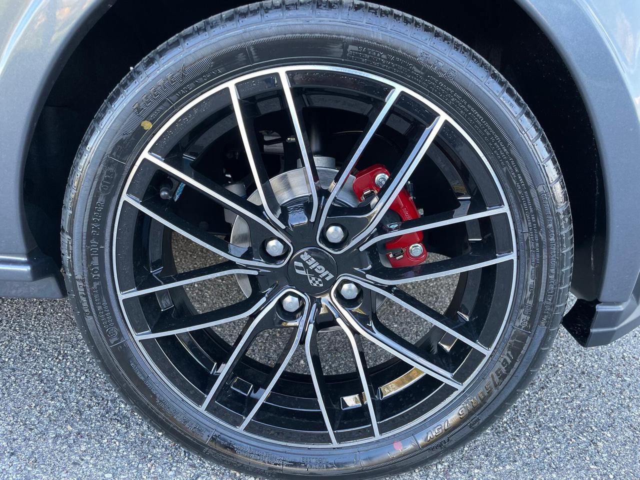 Ligier JS JS50 DCI Select