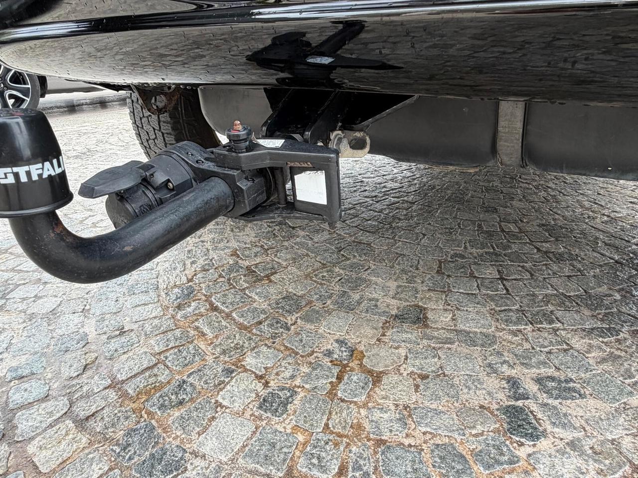 Jeep Cherokee 2.8 CRD 163Cv Limited - gancio traino