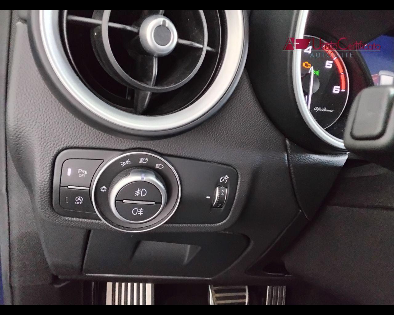 ALFA ROMEO Stelvio 2.2 Turbodiesel 190 CV AT8 Q4 Ti