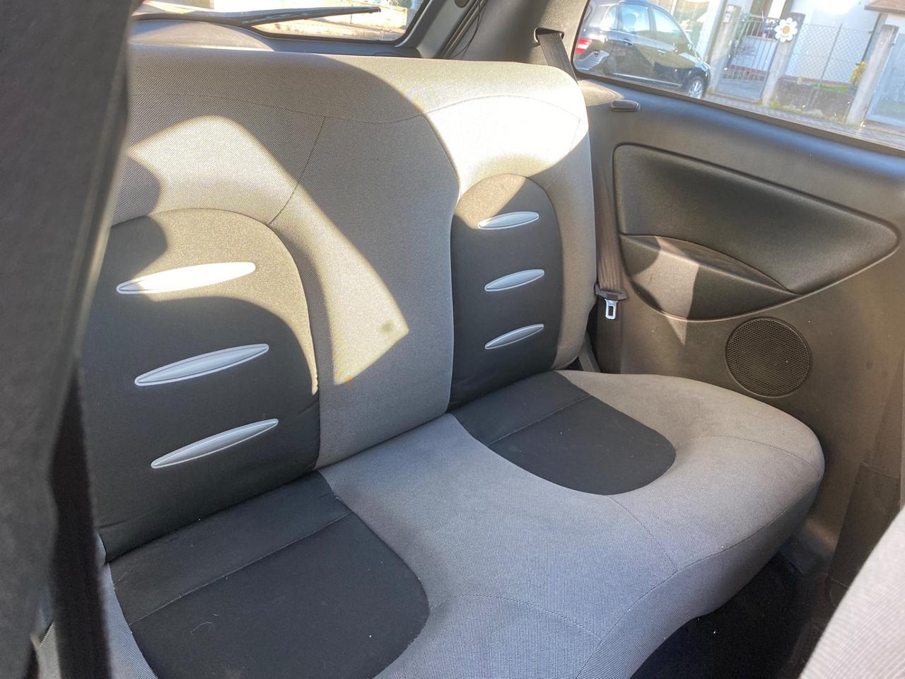 Lancia Ypsilon 1.2 Argento