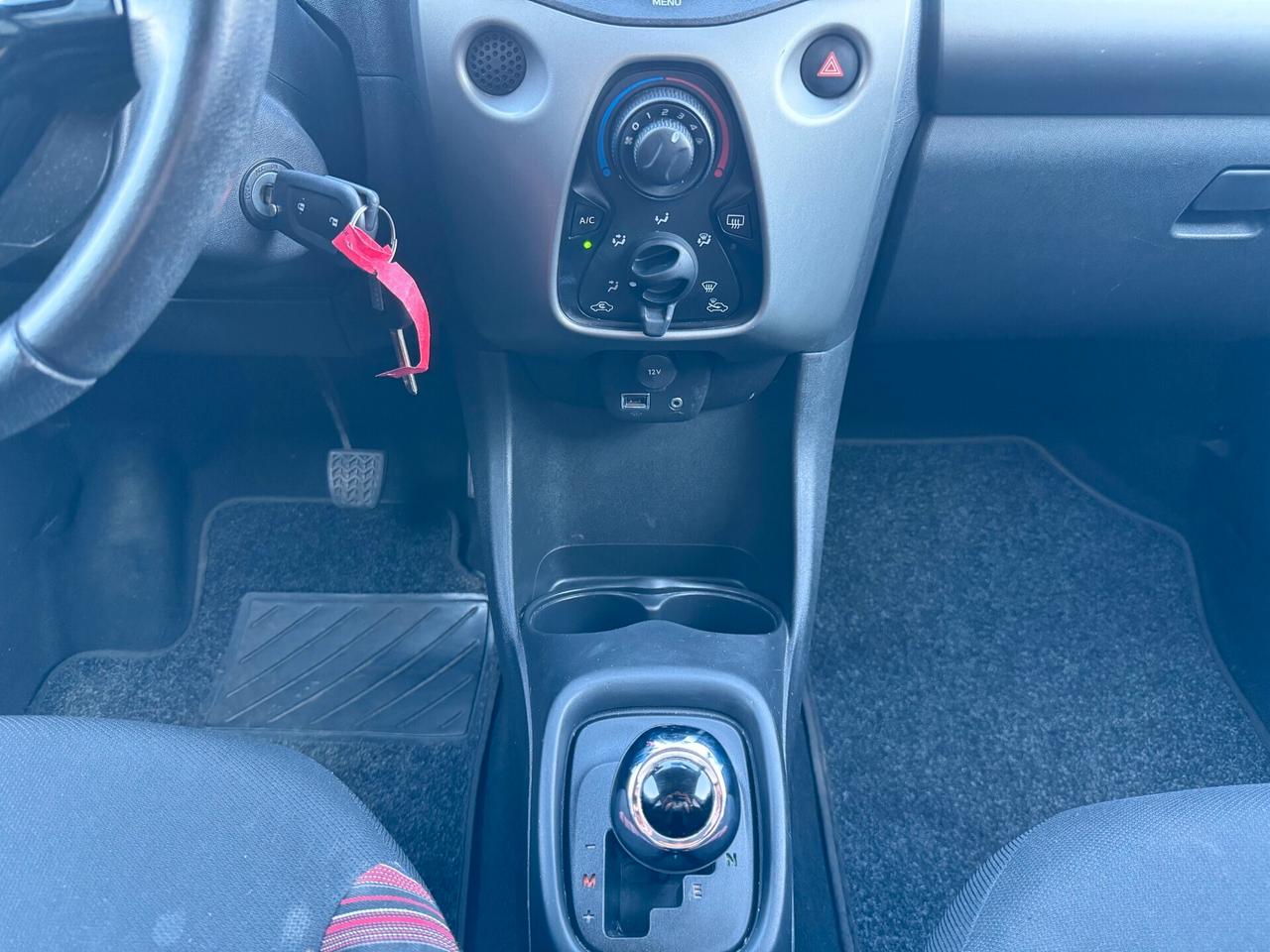 Citroen C1 VTi 68 ETG 5 porte Feel - CAMBIO AUTOMATICO