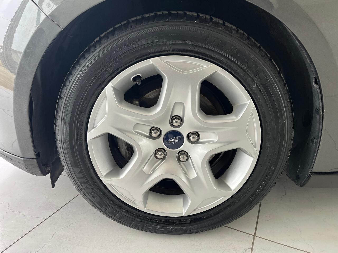 Ford Focus 1.5 TDCi 120 CV BERLINA