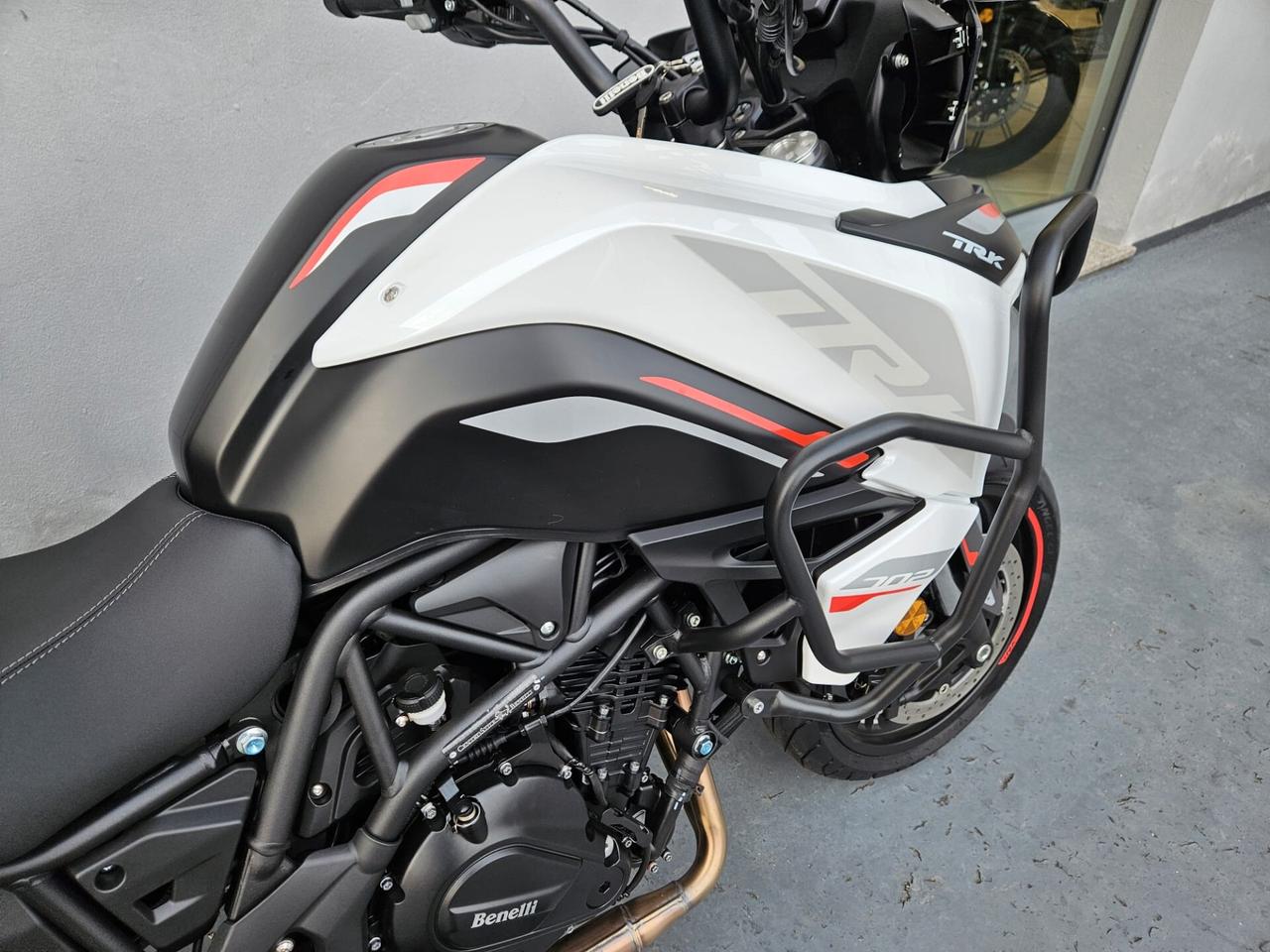 Benelli TRK 702 - 2025 PARI AL NUOVO