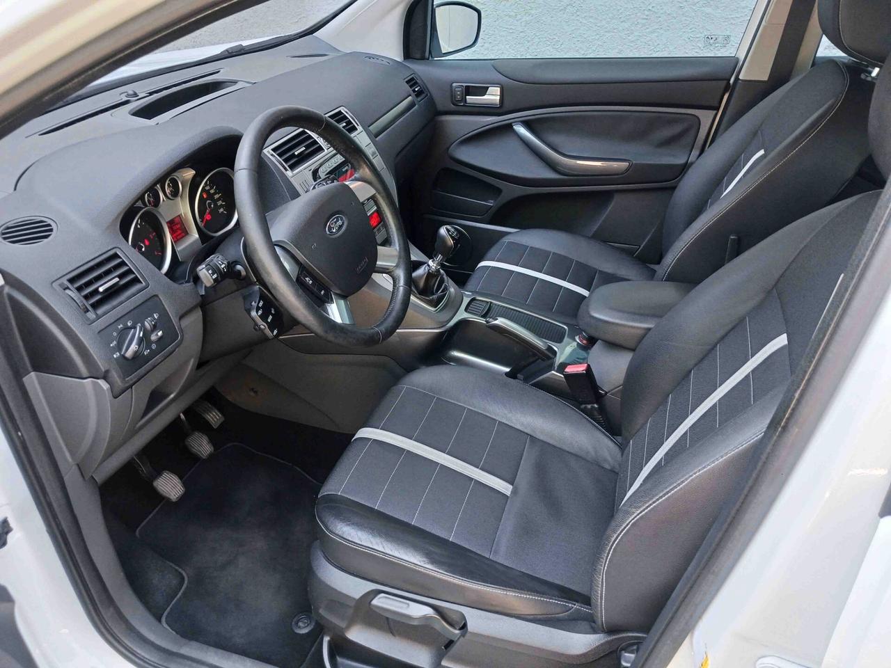 Ford Kuga 4x4 TENUTA MANIACALMENTE