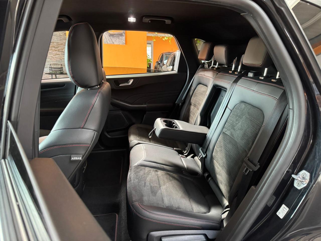 Ford Kuga 2.5 Full Hybrid 190 CV CVT 2WD ST-Line