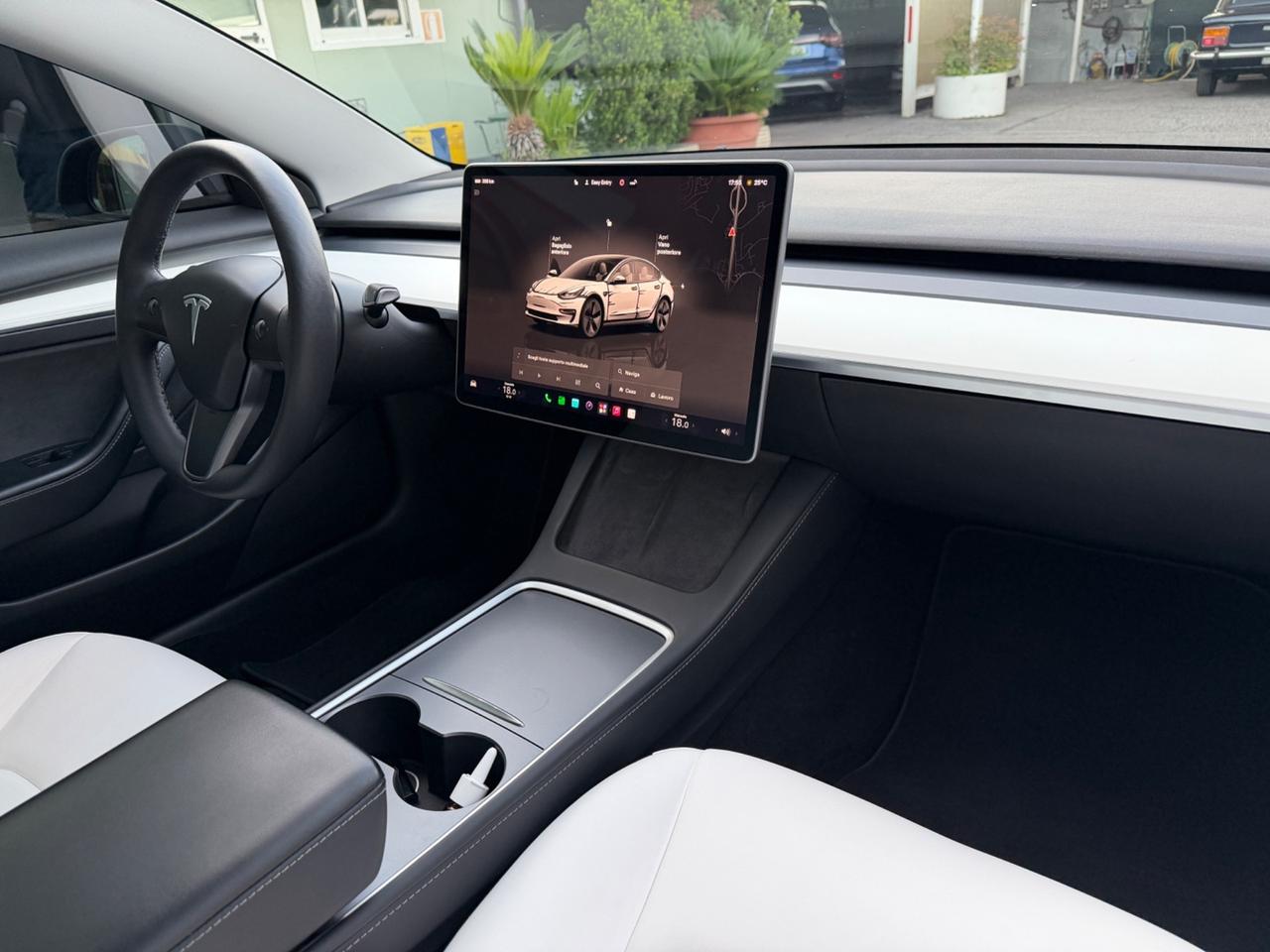 Tesla Model 3 NV35 RWD Premium