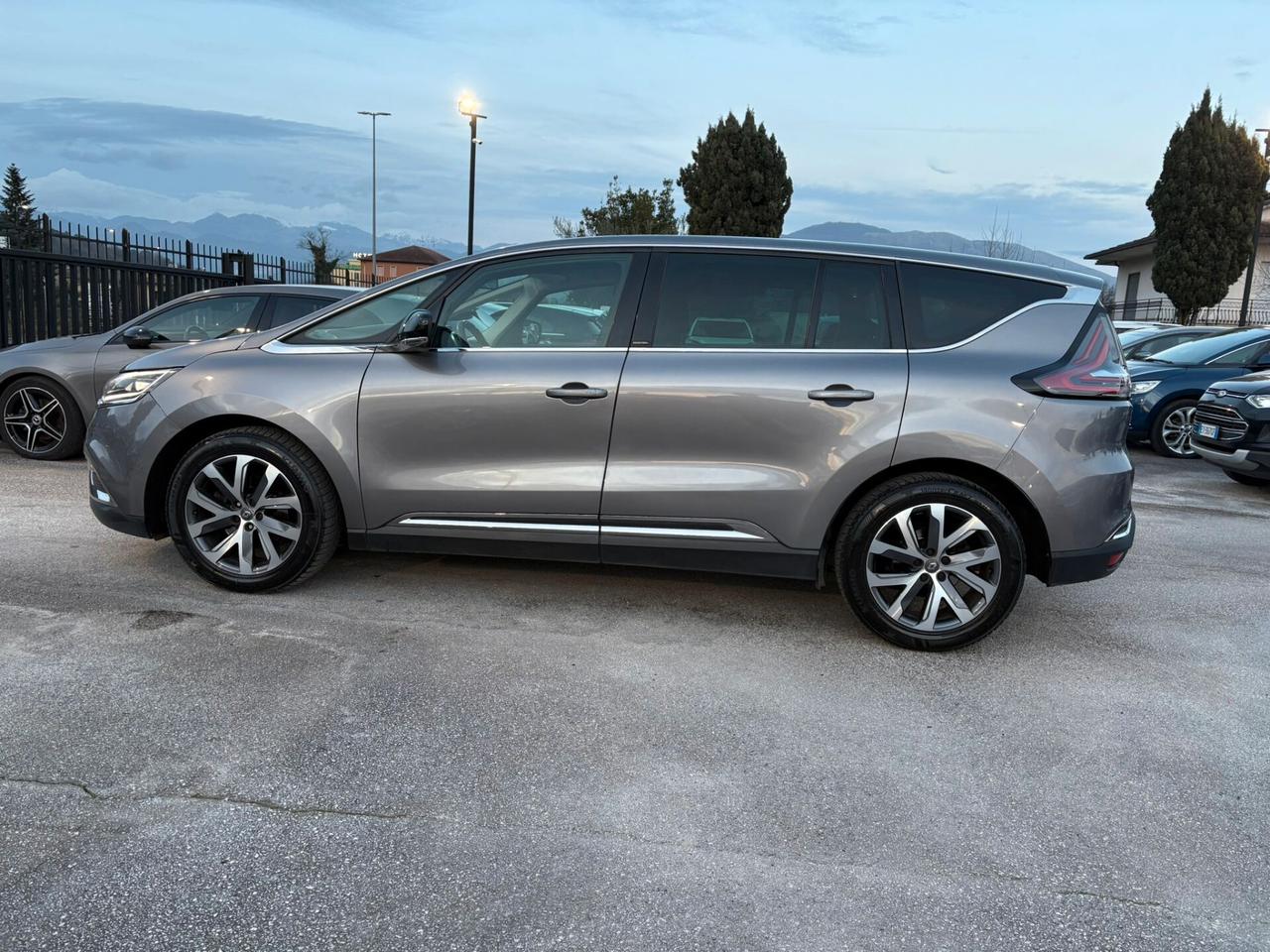 Renault Espace dCi 160CV EDC Energy Initiale Paris 4Control
