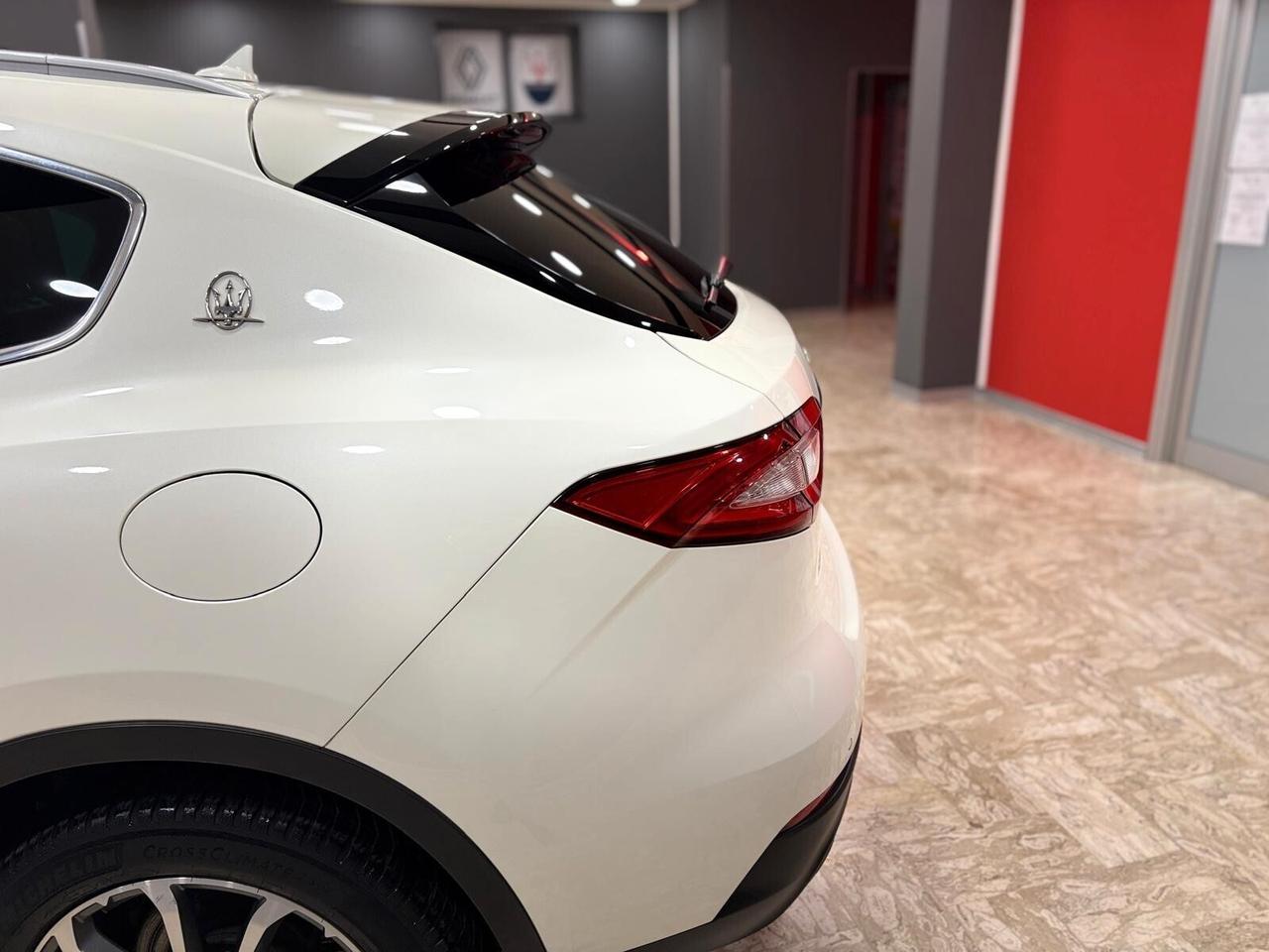 Maserati Levante V6 Diesel 275 CV AWD