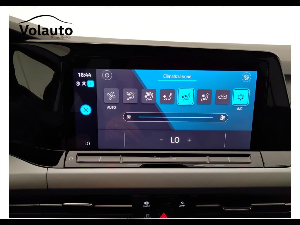 VOLKSWAGEN Golf VIII 2020 Variant - Golf Variant 1.0 etsi evo Life 110cv dsg