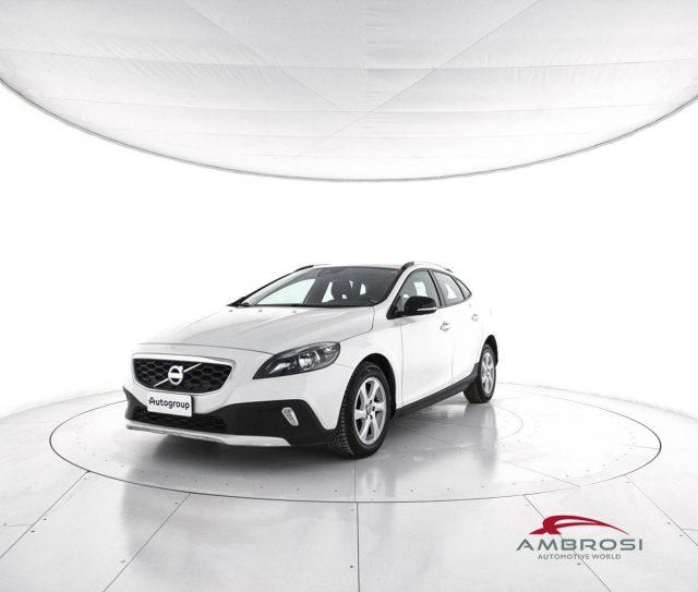 VOLVO V40 Cross Country KINETIC