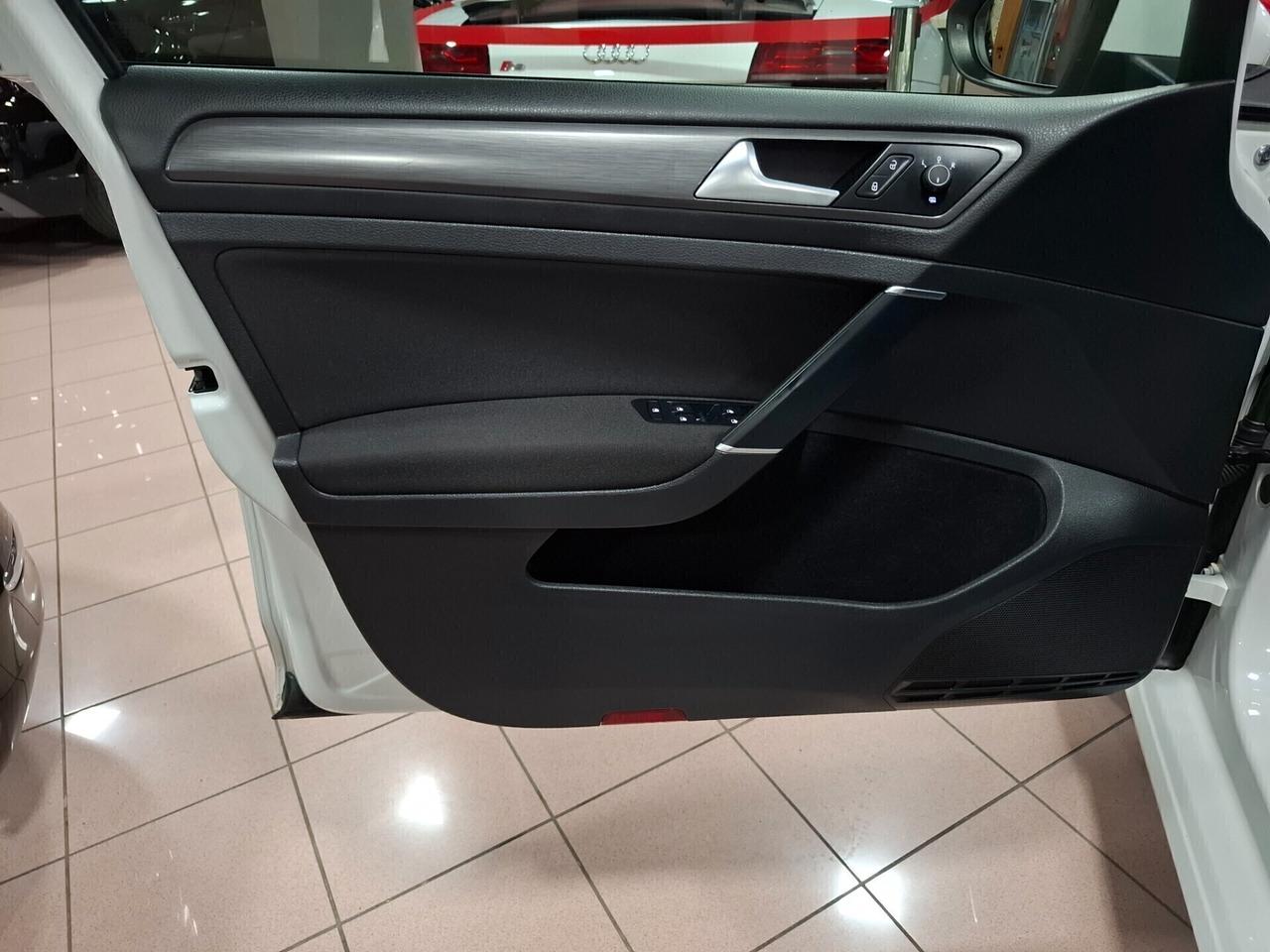 Volkswagen Golf 7,5 1.0 TSI Sport Neopatentato