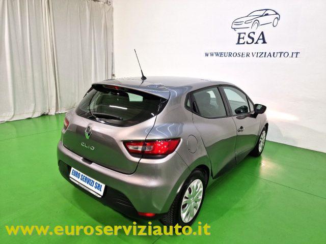 RENAULT Clio 1.2 75CV 5 porte Wave