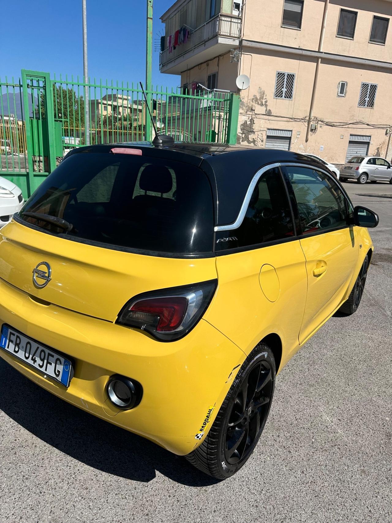 Opel Adam 1.4 87 CV GPL Tech Glam