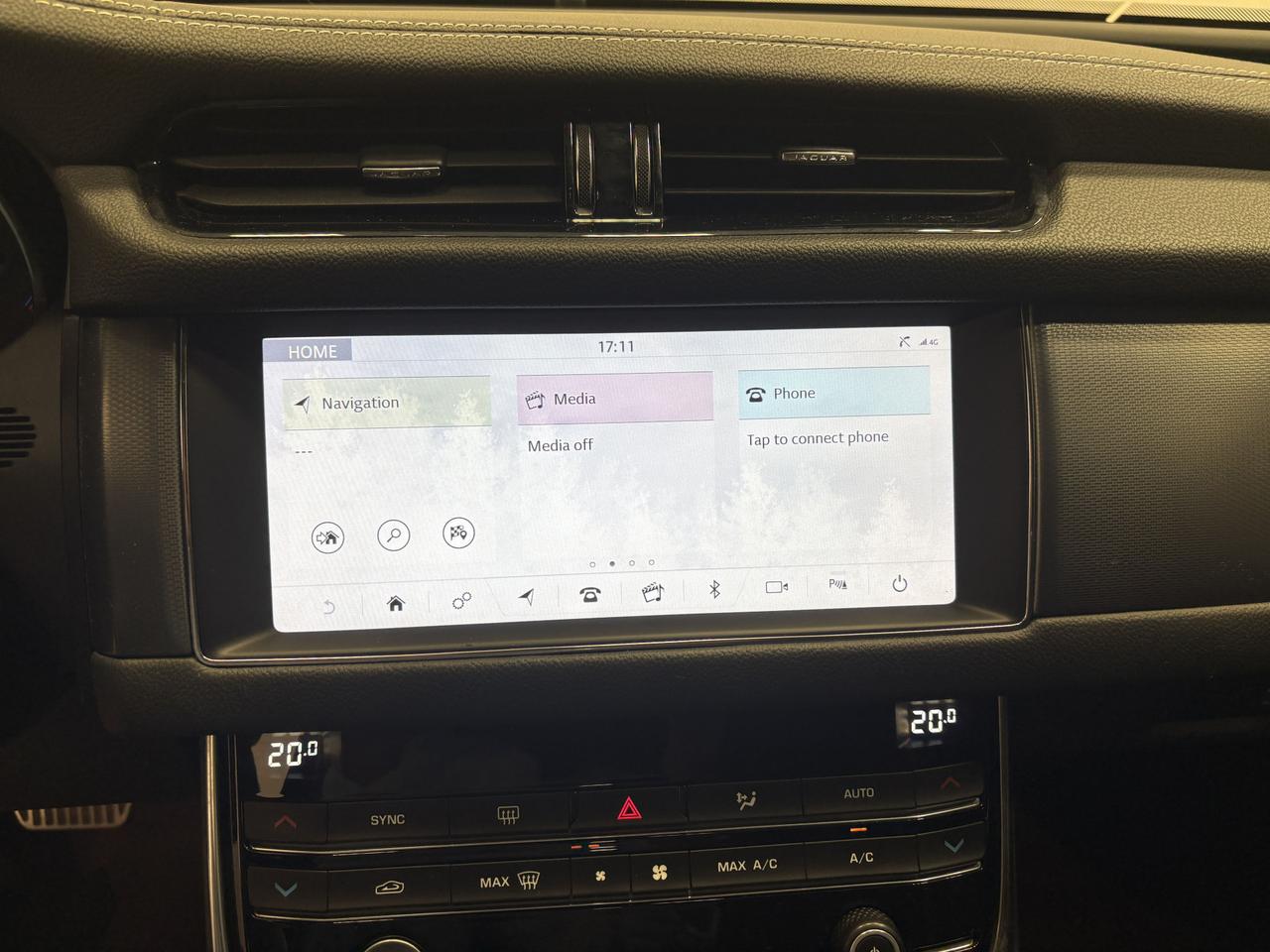 JAGUAR XF 2.0D AWD AUTO R- SPORT