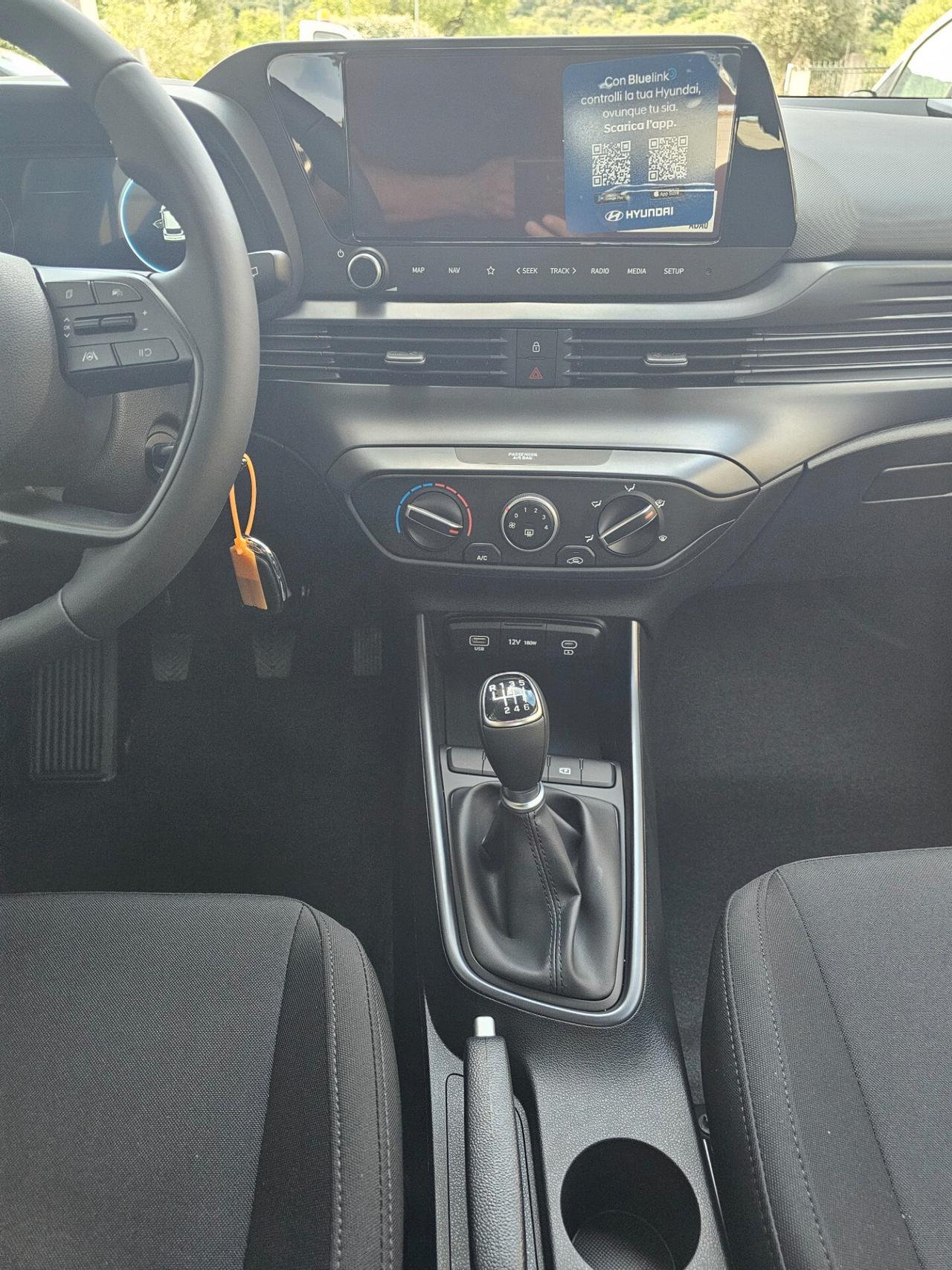 Hyundai i20 1.2 MPI MT Connectline