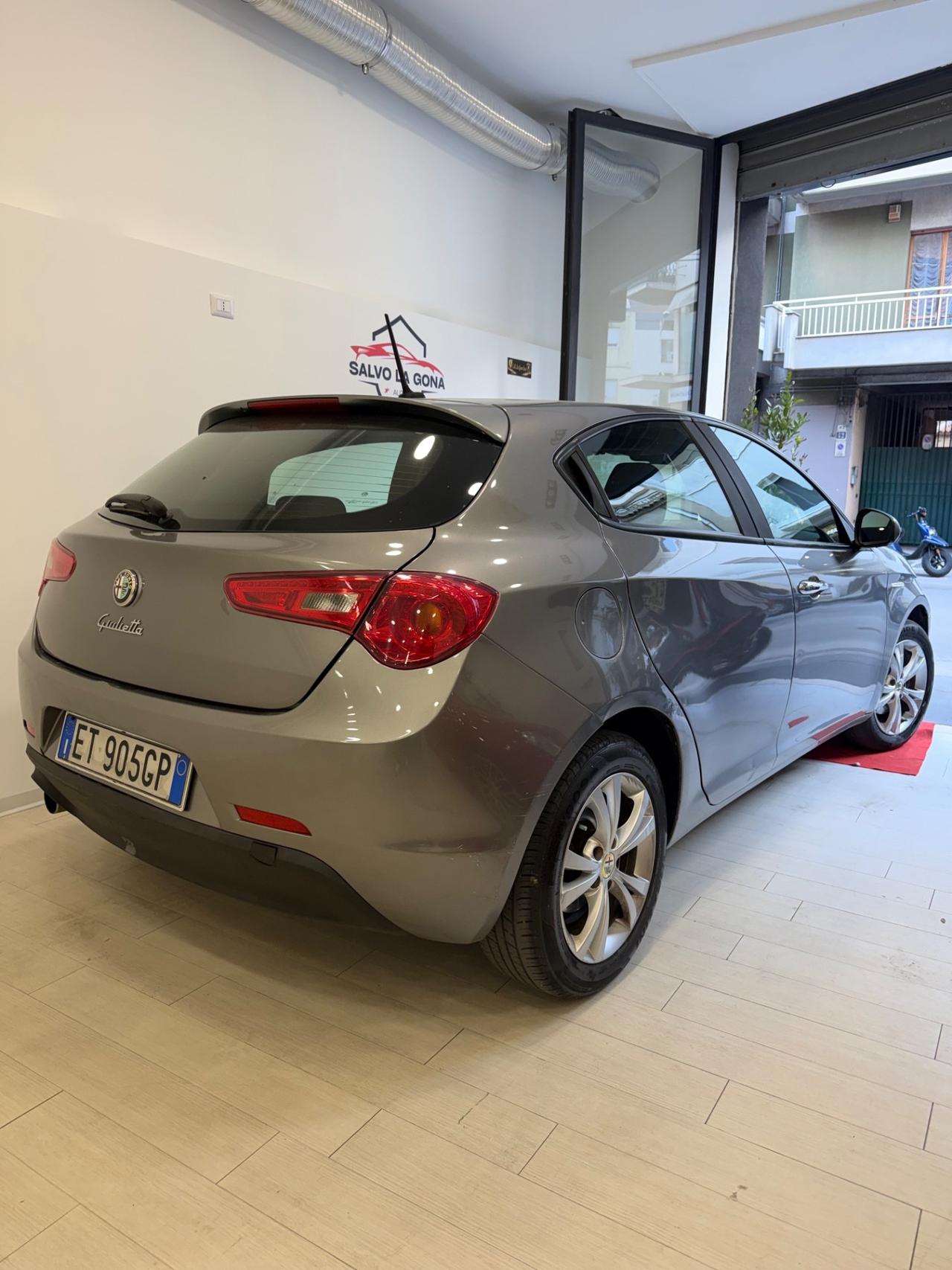 Alfa Romeo Giulietta 1.6 JTDm-2 105 CV Exclusive