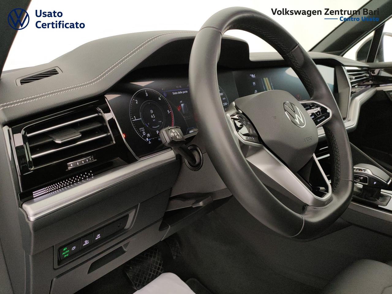 Volkswagen Touareg 3.0 v6 tdi elegance r-line exterior pack 231cv tiptronic