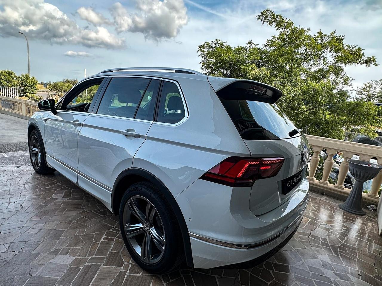 Volkswagen Tiguan 2.0 TDI SCR DSG Sport BlueMotion Technology