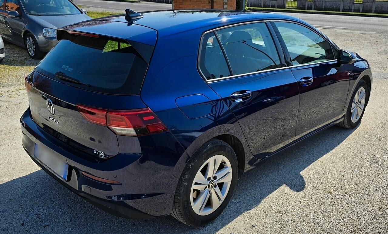 Volkswagen Golf 1.0 eTSI EVO DSG - 2021