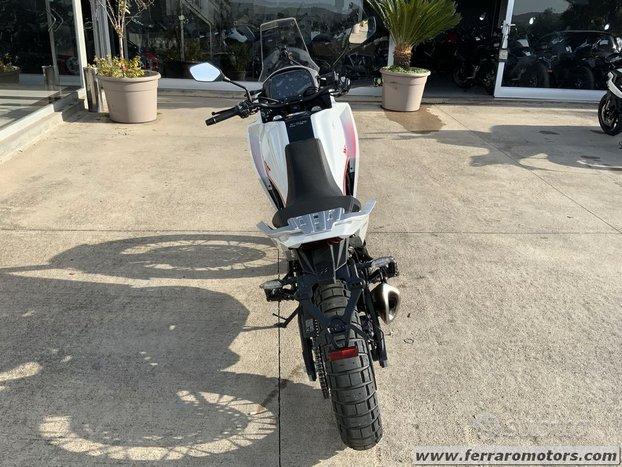 Moto Morini X-Cape 649 nuova pronta consegna