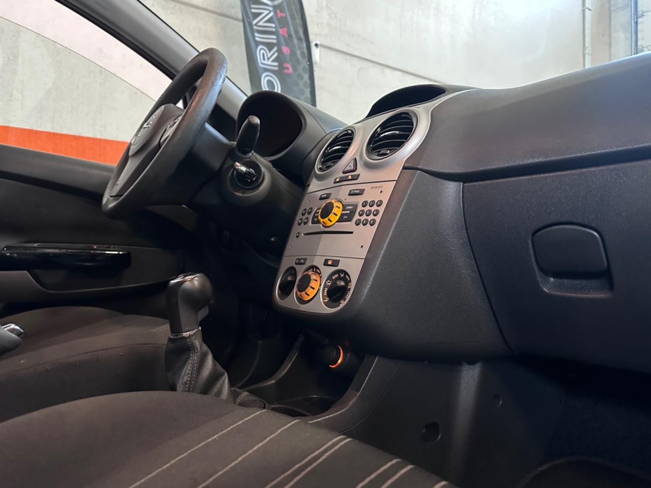 Opel Corsa 1.2 5 porte Enjoy