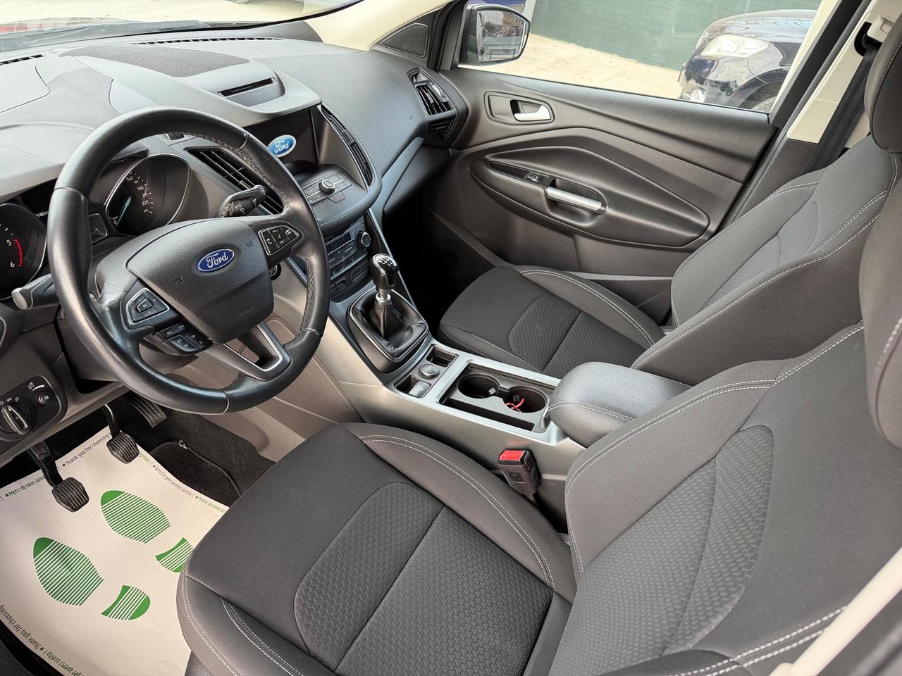 Ford Kuga 1.5 TDCI 120 CV S&S 2WD ST-Line